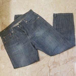 **SOLD**Men's Levis size 32x30